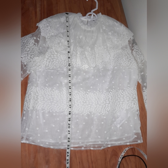 Zara white Sheer women's Long sleeves Ruffle Blouse size XS - Picture 5 of 10